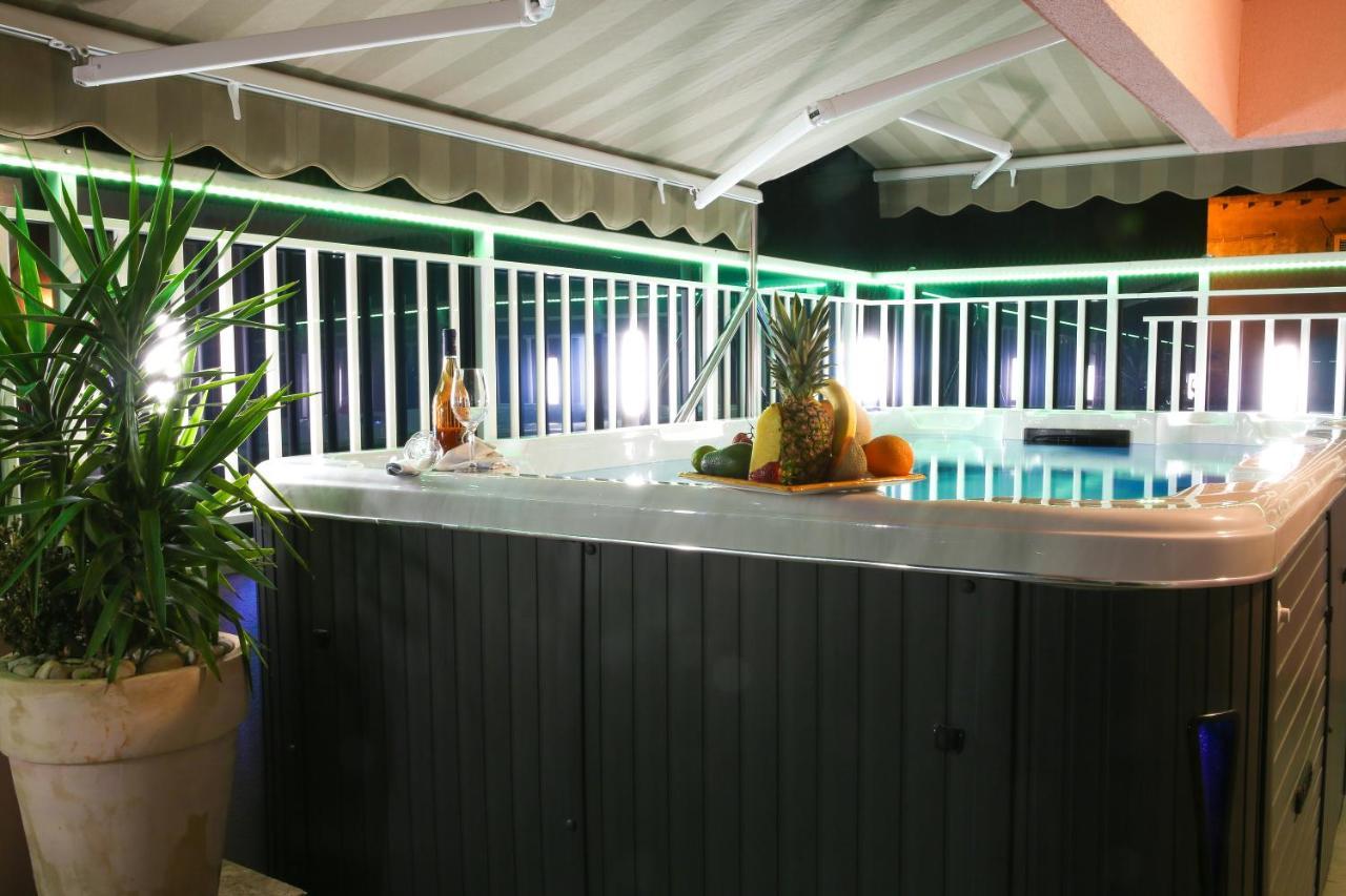 Apartment Rose Pool Comfort Dubrovnik Eksteriør bilde